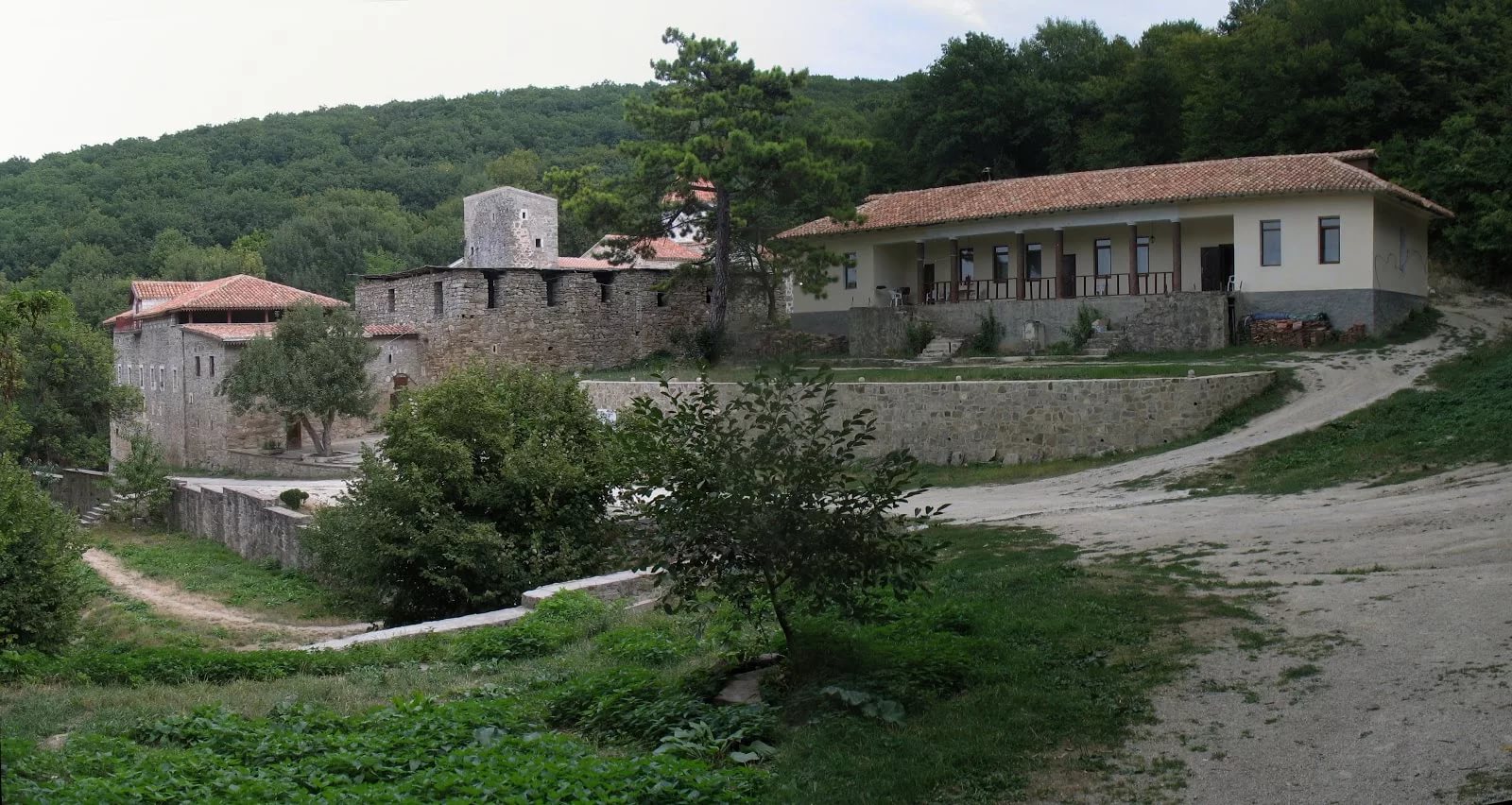 Монастырь Сурб Хач в Старом Крыму